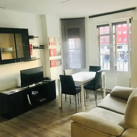 アパート Viendo La Catedral Desde Plaza Vega