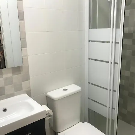 Viendo La Catedral Desde Plaza Vega شقة Burgo