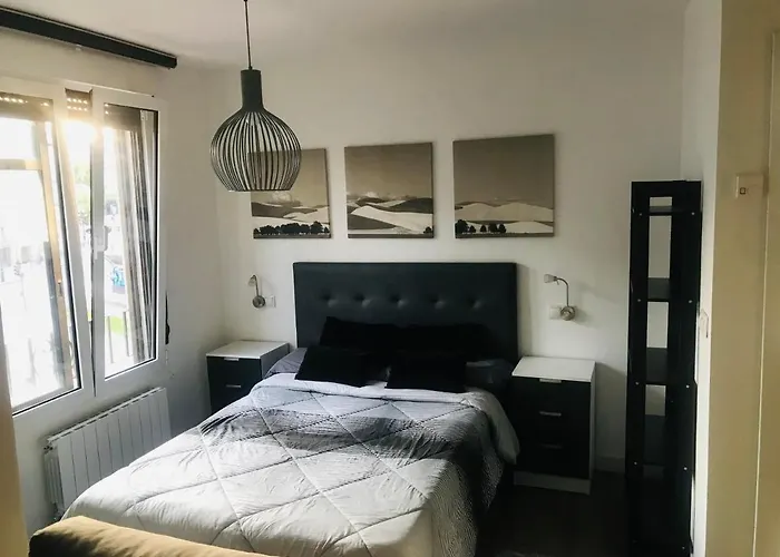 Apartamento Viendo La Catedral Desde Plaza Vega Burgo